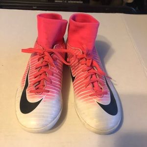 nike mercurialX Victory VI CR7 DF IC PINK BLACK WHITE  Soccer Shoes Size 5.5Y